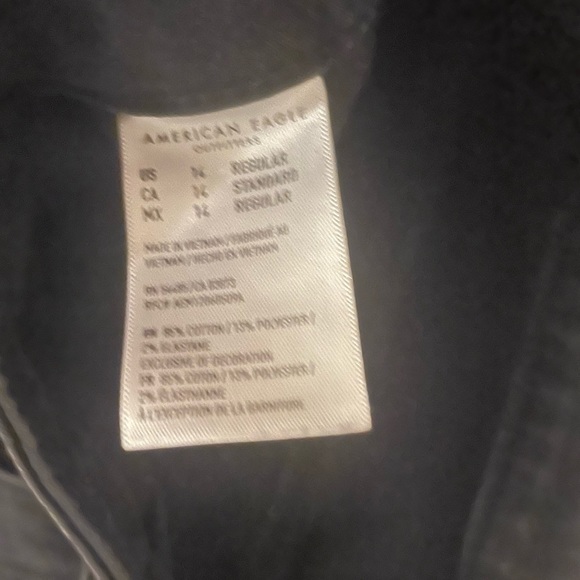 American Eagle Outfitters black ripped jeans - Picture 2 of 2